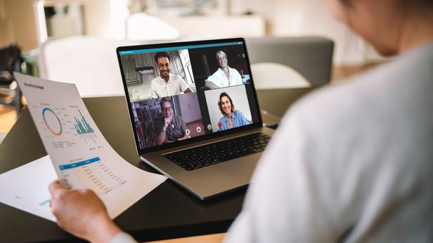 Télétravail: à distance, les états-majors aussi cherchent leurs repères